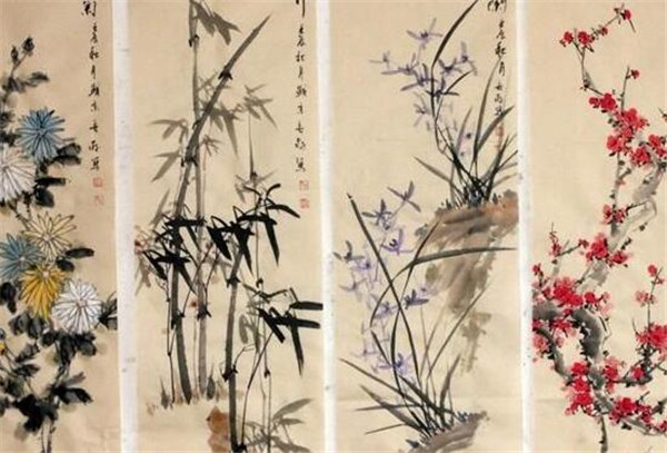 <a href='https://www.861230.com/guanhuazhiwu/9.html' target='_blank'><u>梅</u></a>兰竹菊的象征意义 客厅风水禁忌<a href='https://www.861230.com/guanhuazhiwu/9.html' target='_blank'><u>梅</u></a>兰竹菊